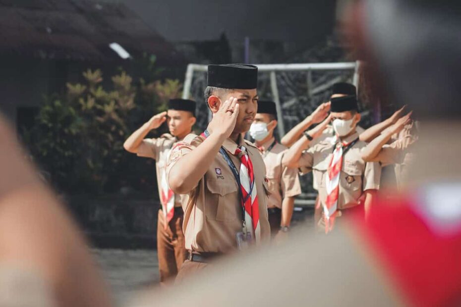 Kebaikan menyertai kelab persatuan di sekolah