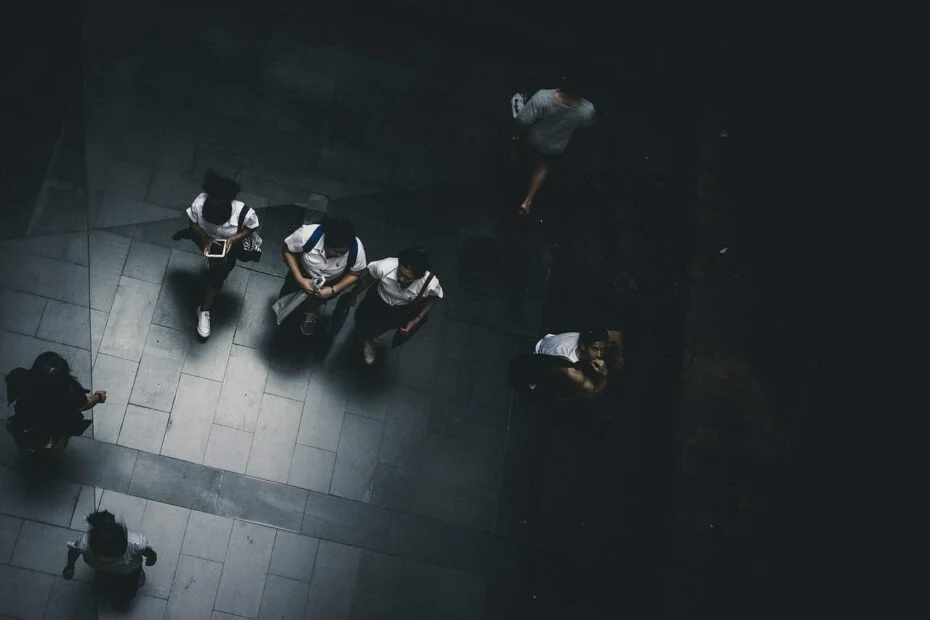 Karangan Kesan ponteng sekolah